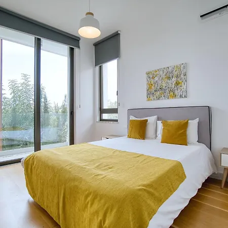 아파트 Emerald 102 2 Bed 파포스